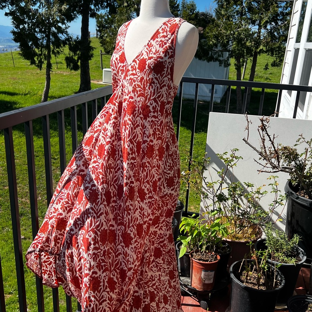 Natalie Martin x Barneys NY Red Floral Pattern Silk Maxi Dress in size M/L